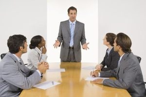 4 WAYS TO REVOLUTIONIZE YOUR DECISION-MAKING PROCESS