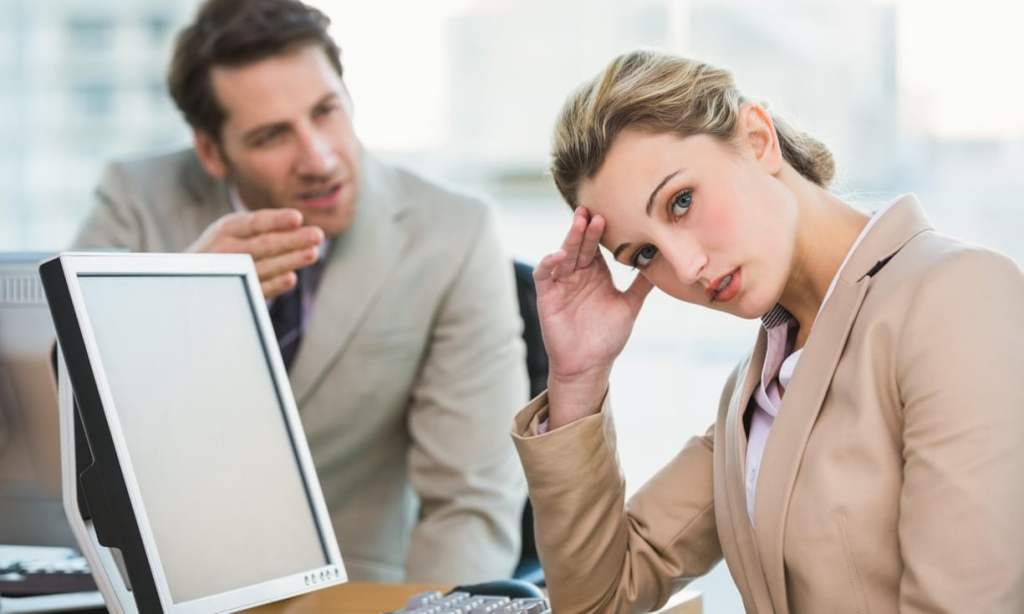 5 ways to handle an idiot boss